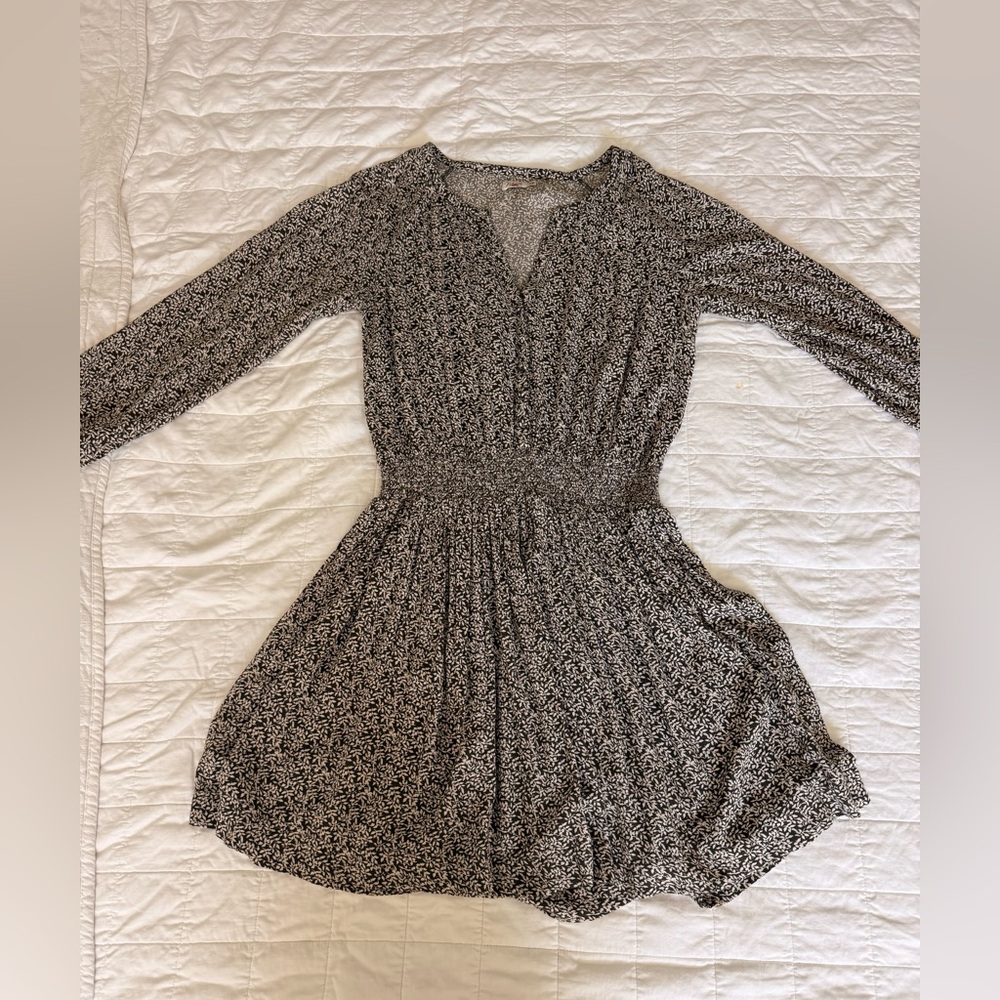 Faherty dark green/brown and White Long Sleeve Dress